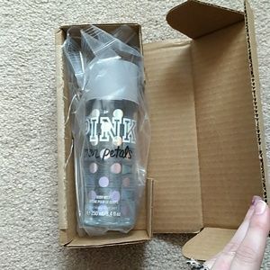 PINK star petals spray